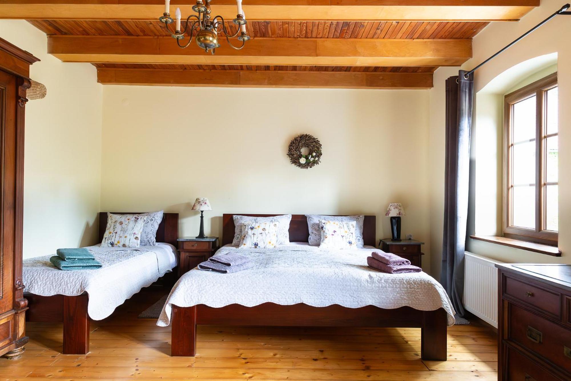 Biala Kalina Kaczawy Hotel Świerzawa Kültér fotó